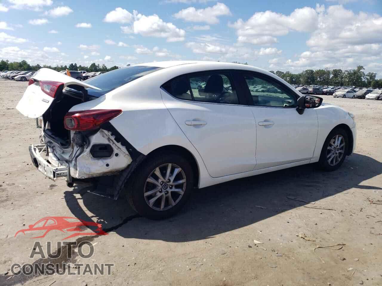 MAZDA 3 2018 - 3MZBN1U75JM176853