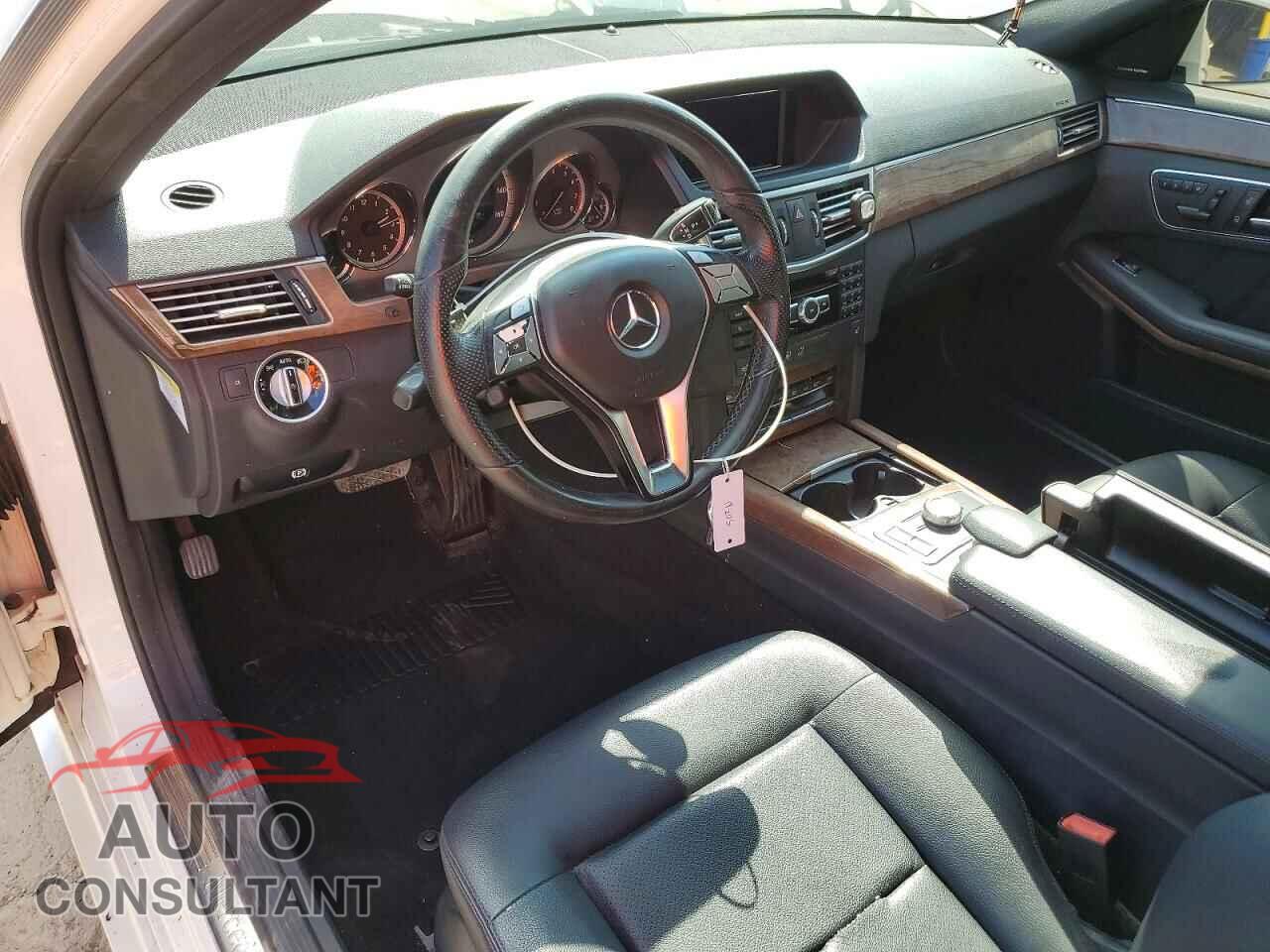 MERCEDES-BENZ E-CLASS 2013 - WDDHF5KB1DA722421