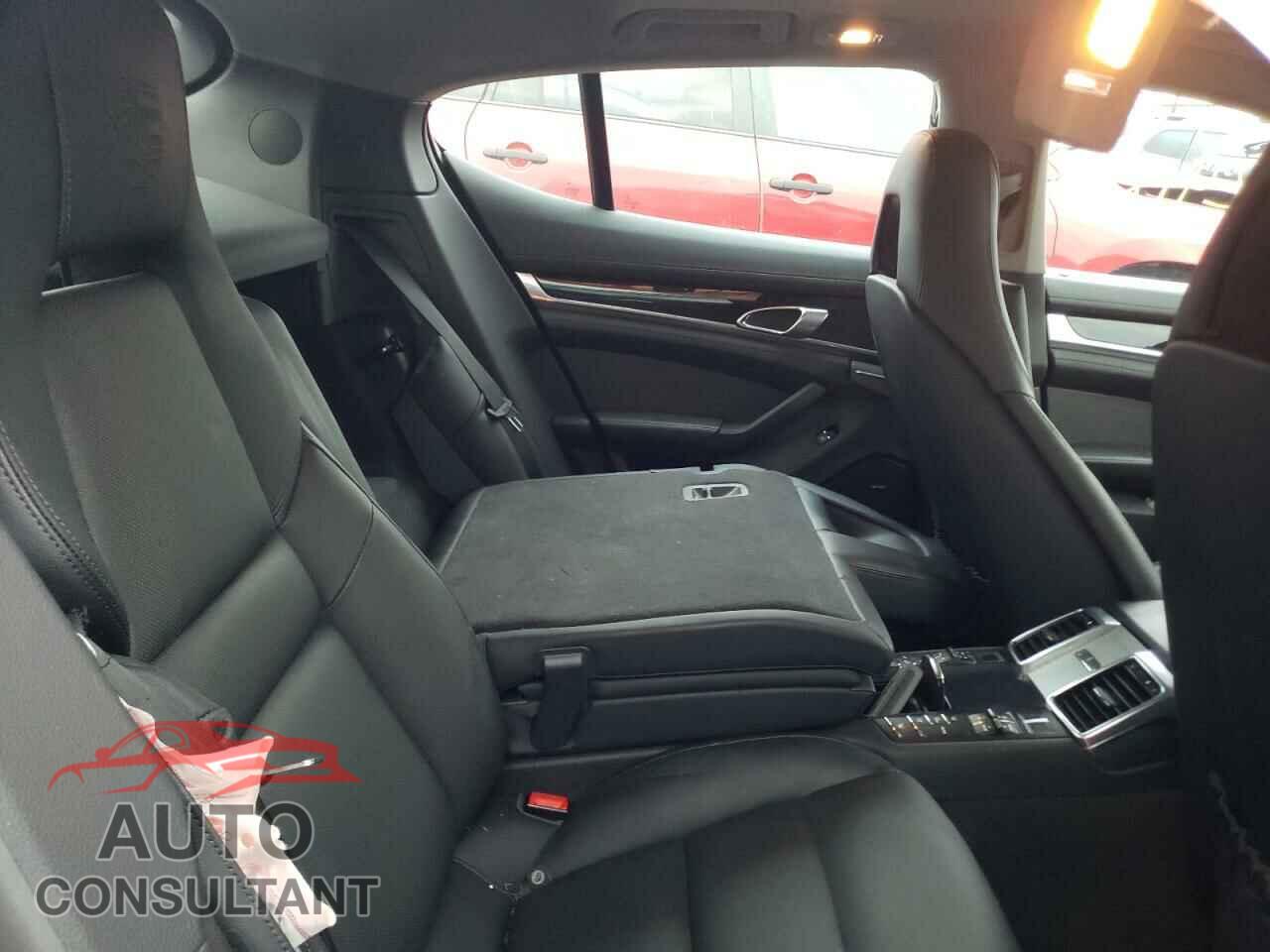 PORSCHE PANAMERA 2016 - WP0AA2A76GL007648