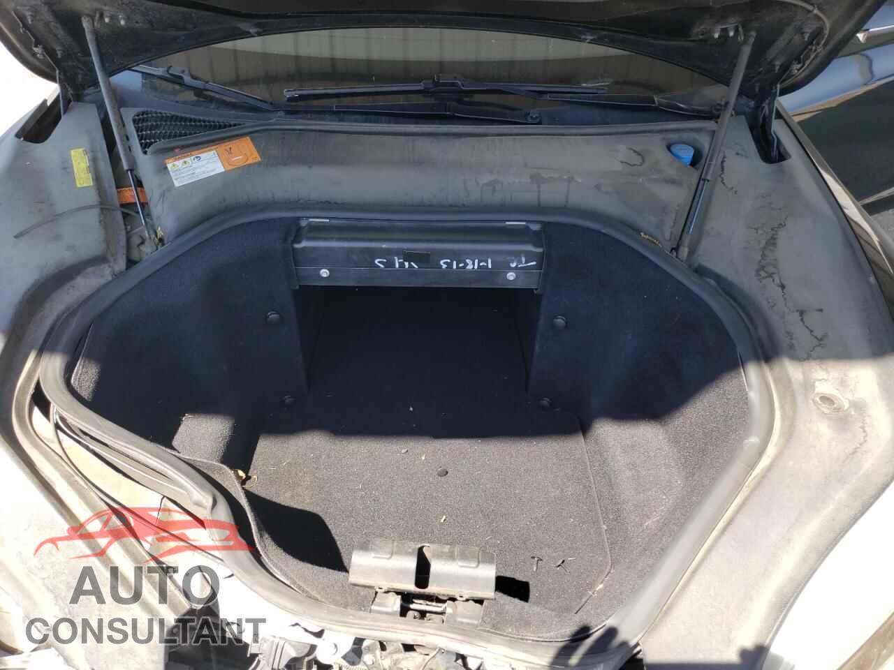 TESLA MODEL S 2013 - 5YJSA1CN1DFP05917