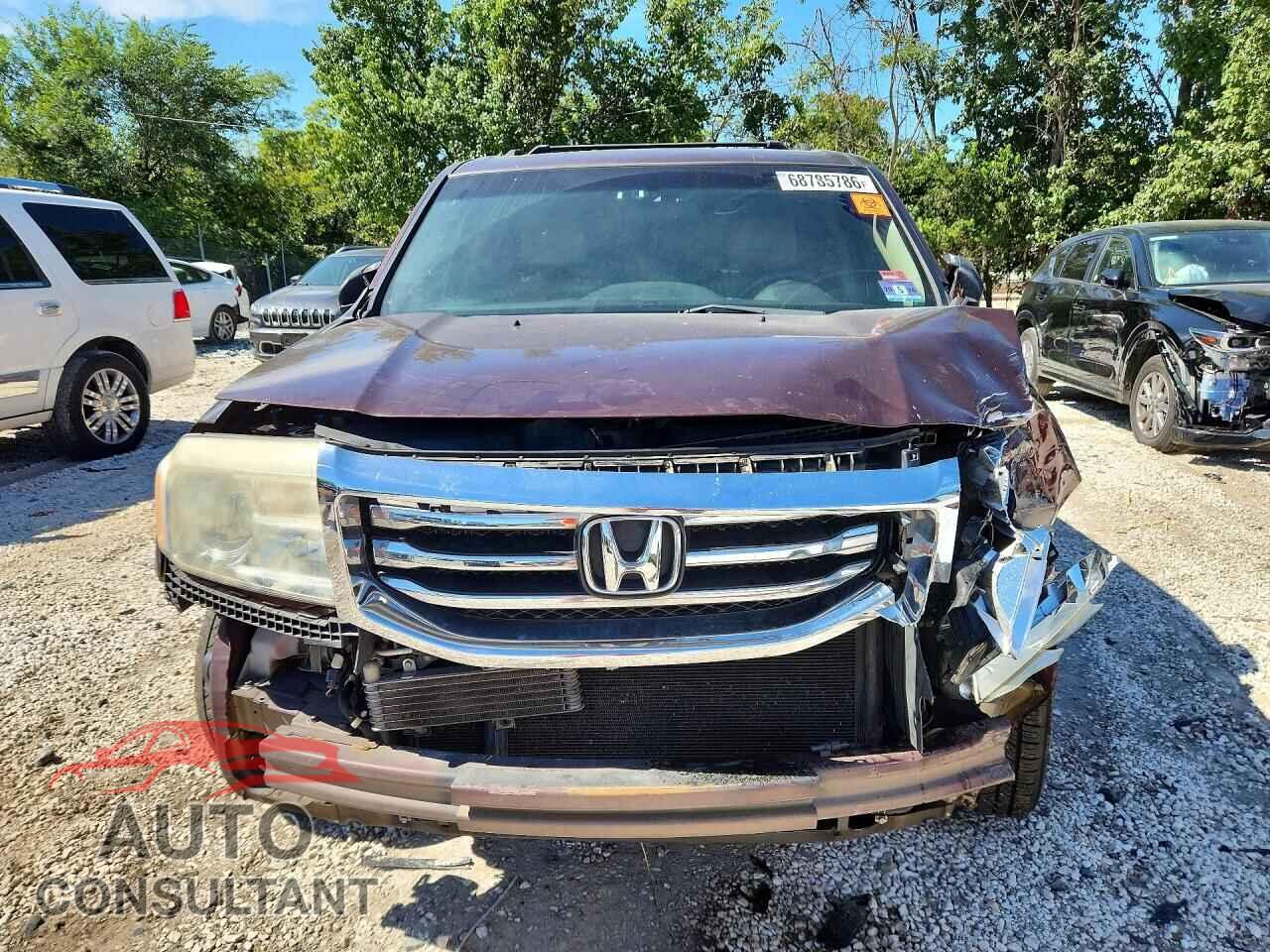 HONDA PILOT 2013 - 5FNYF4H20DB064884