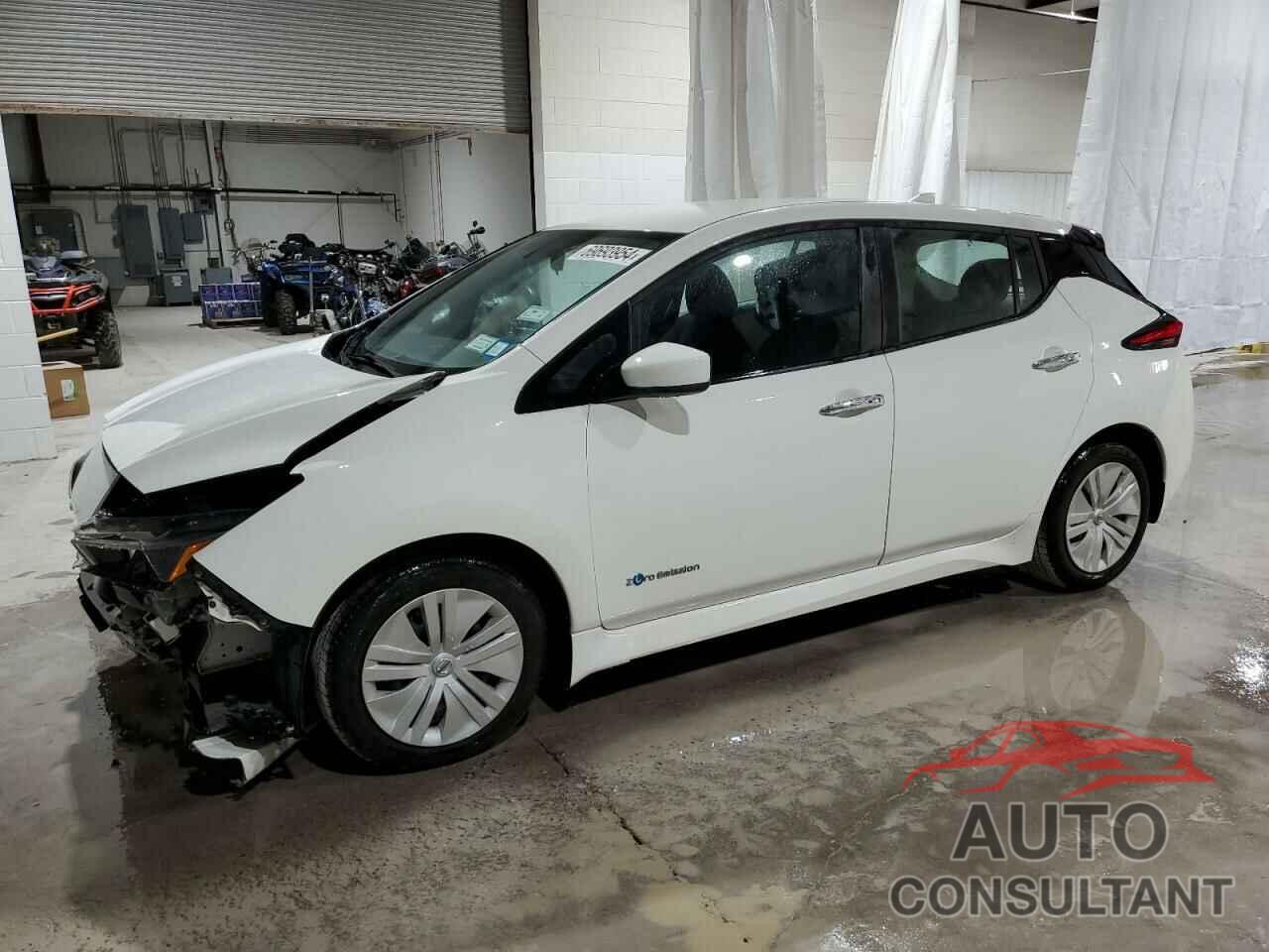 NISSAN LEAF 2018 - 1N4AZ1CP0JC313872