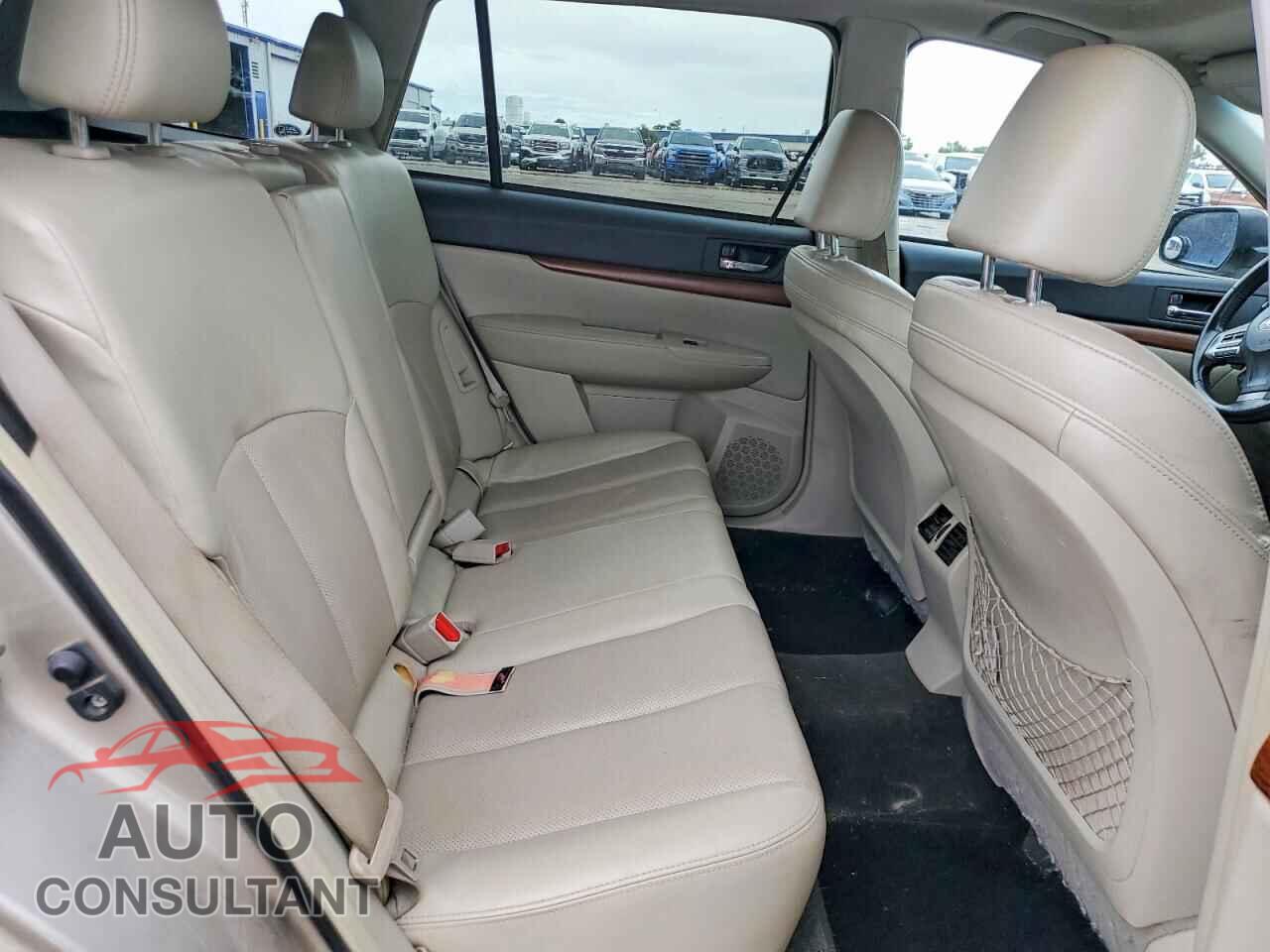SUBARU OUTBACK 2014 - 4S4BRDLC5E2302743