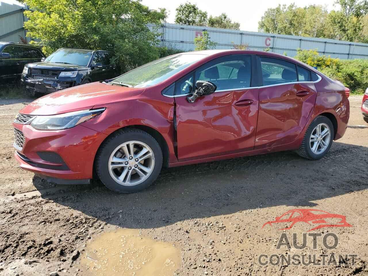 CHEVROLET CRUZE 2018 - 1G1BE5SM3J7221956