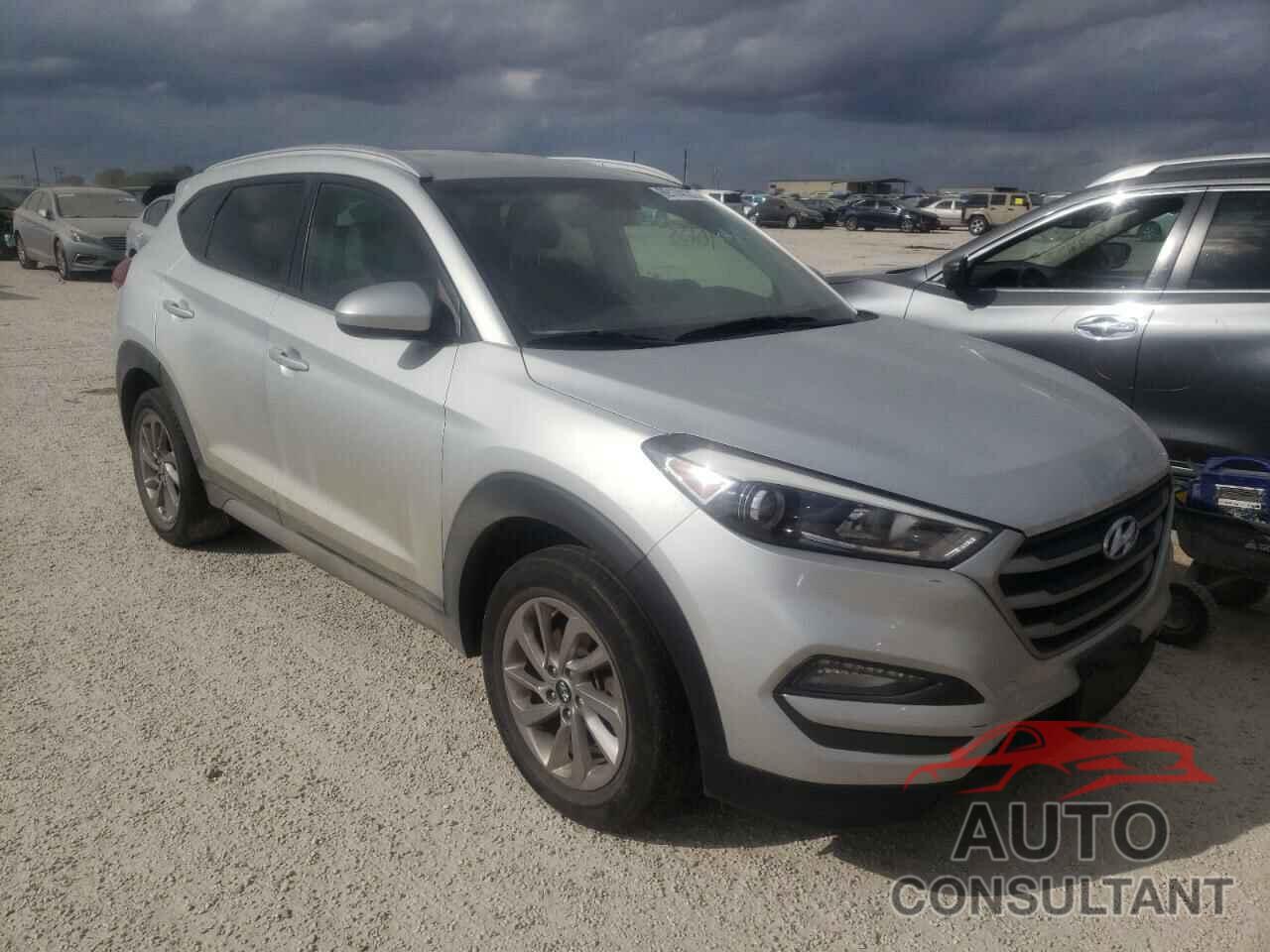 HYUNDAI TUCSON 2018 - KM8J3CA49JU700524