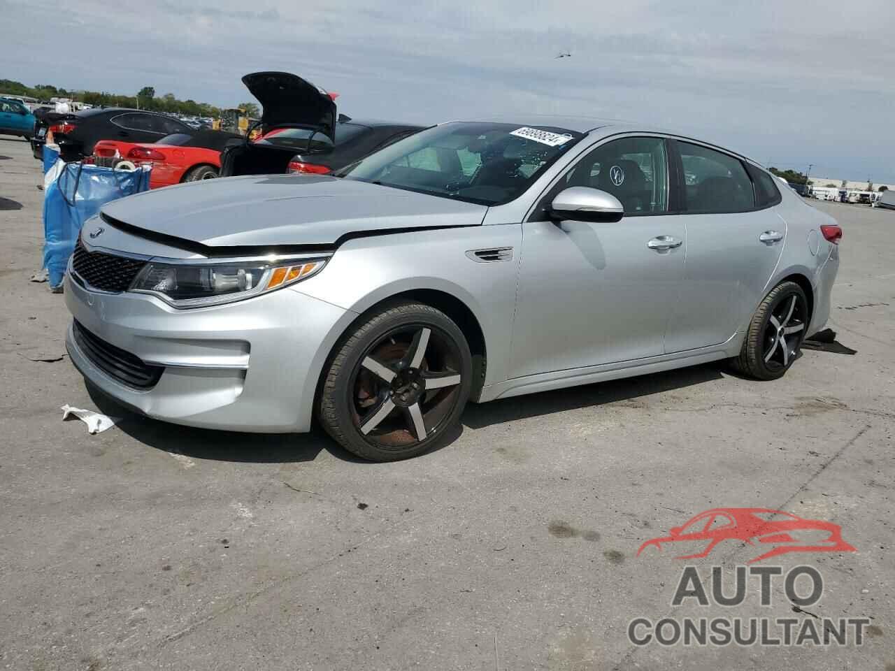 KIA OPTIMA 2018 - 5XXGT4L35JG235996