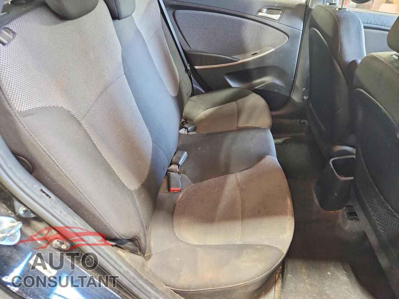HYUNDAI ACCENT 2012 - KMHCT5AE2CU047406