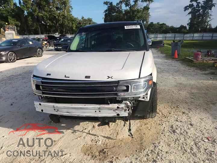 FORD FLEX 2017 - 2FMHK6DT5HBA09853