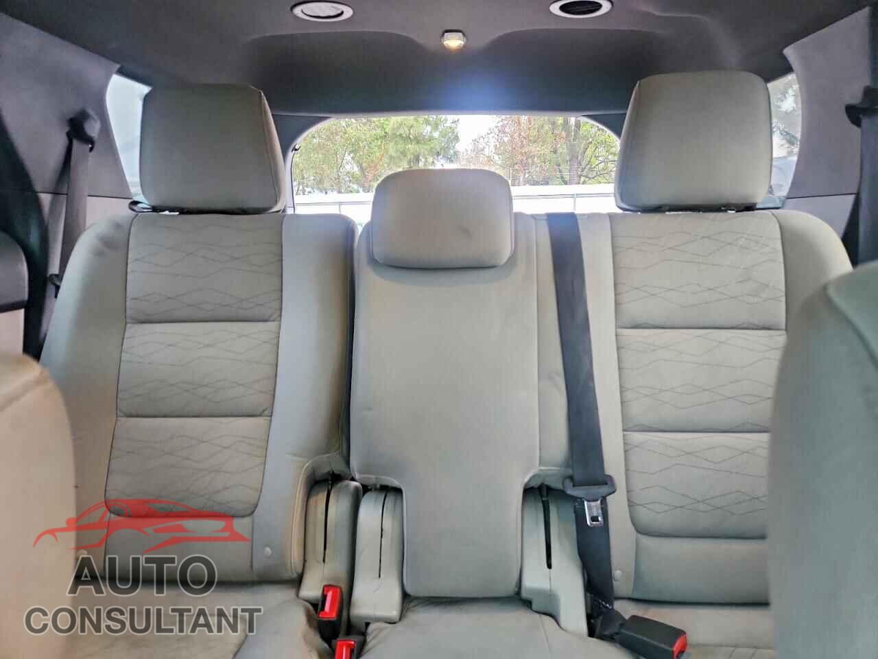 FORD EXPLORER 2014 - 1FM5K7B89EGB43163