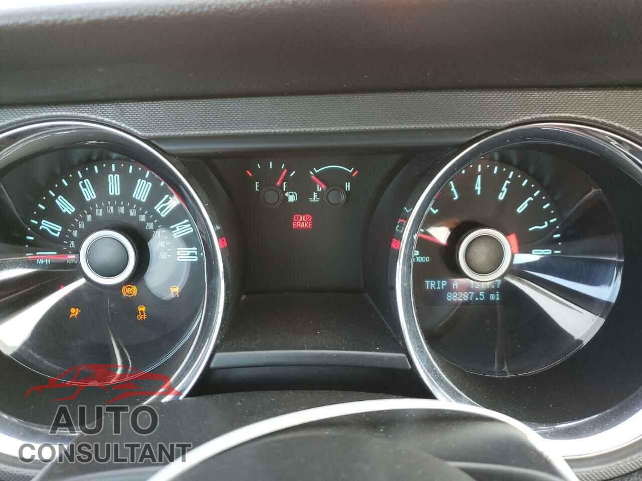 FORD MUSTANG 2014 - 1ZVBP8CF7E5273253