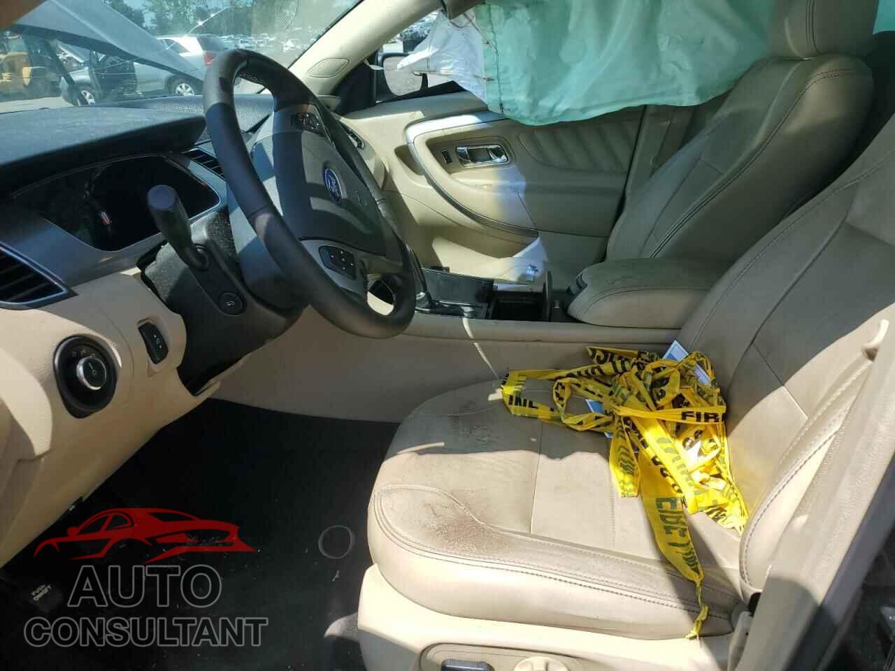 FORD TAURUS 2015 - 1FAHP2E84FG174152