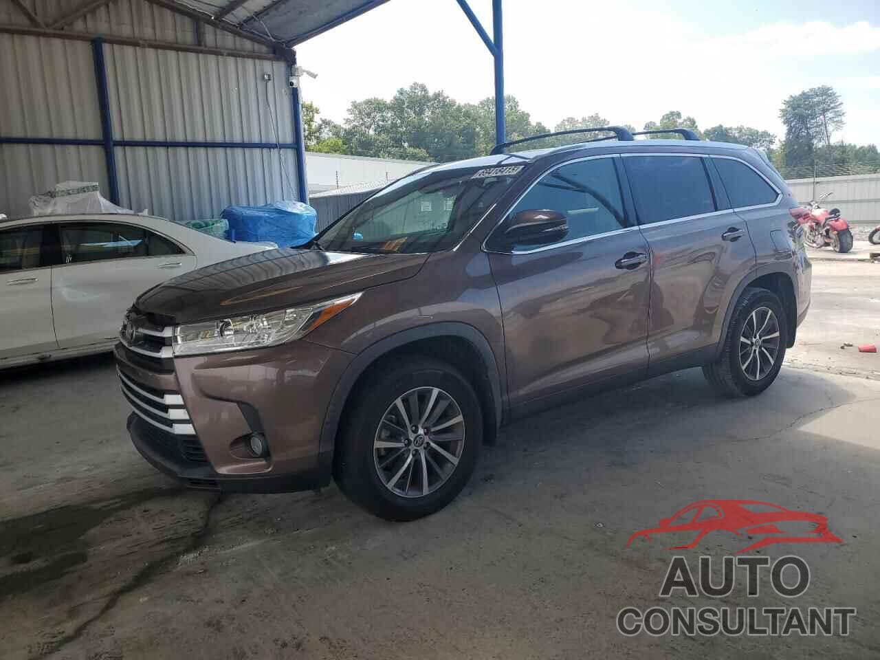 TOYOTA HIGHLANDER 2019 - 5TDKZRFH6KS346389