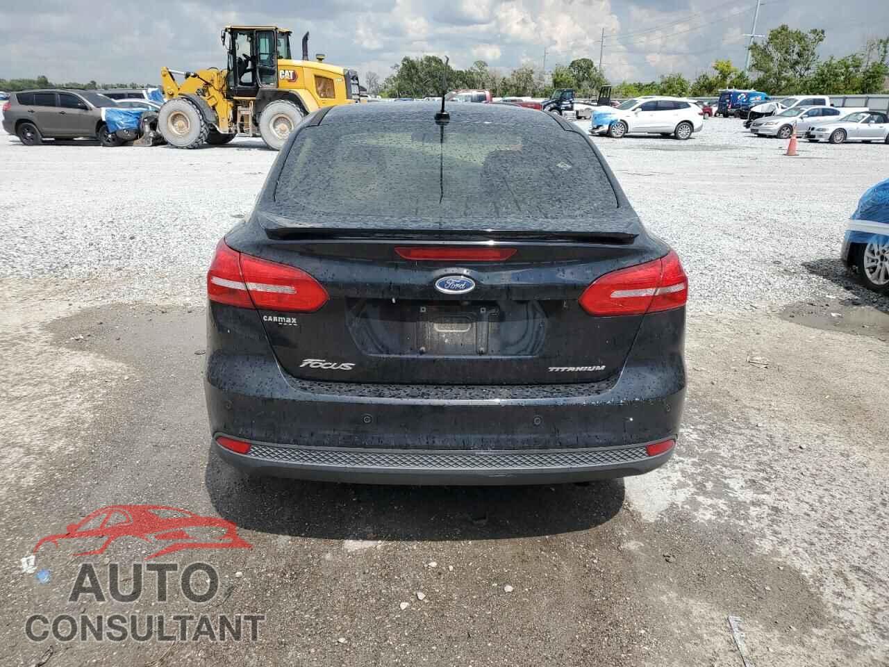 FORD FOCUS 2017 - 1FADP3J21HL207060