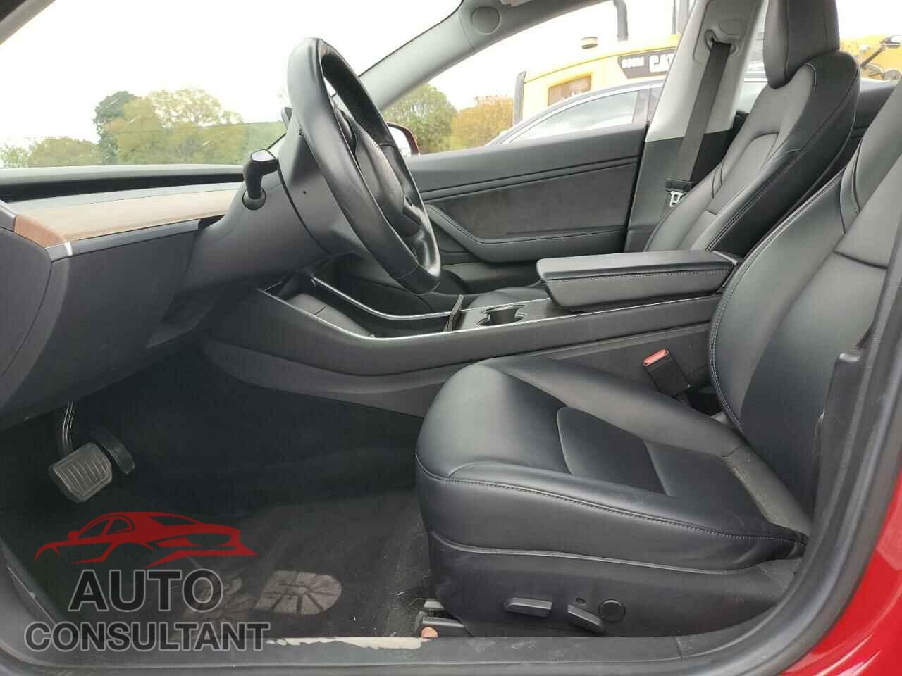 TESLA MODEL 3 2018 - 5YJ3E1EA9JF030753