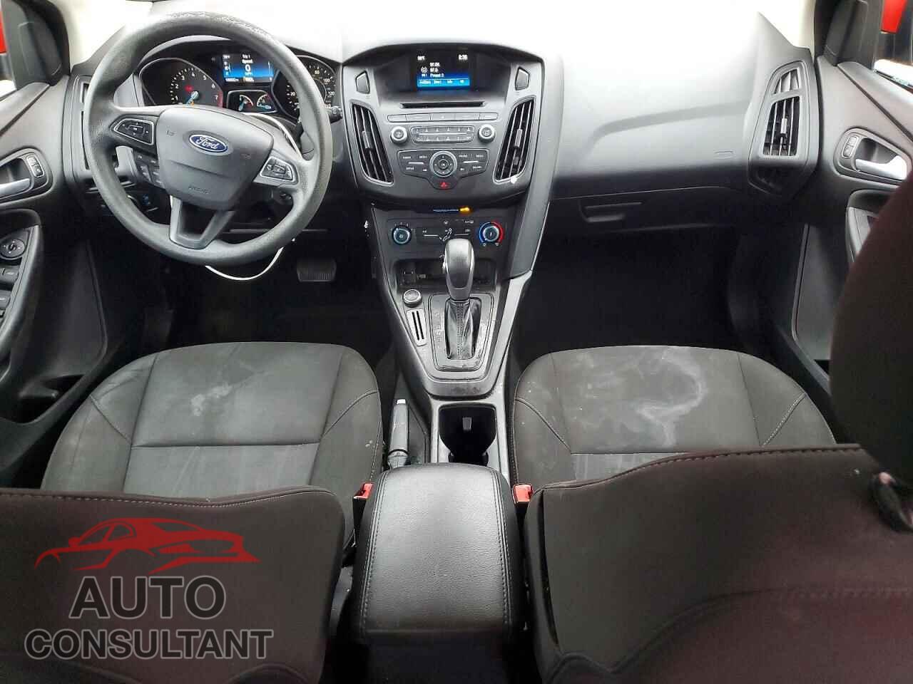 FORD FOCUS 2017 - 1FADP3K28HL232732