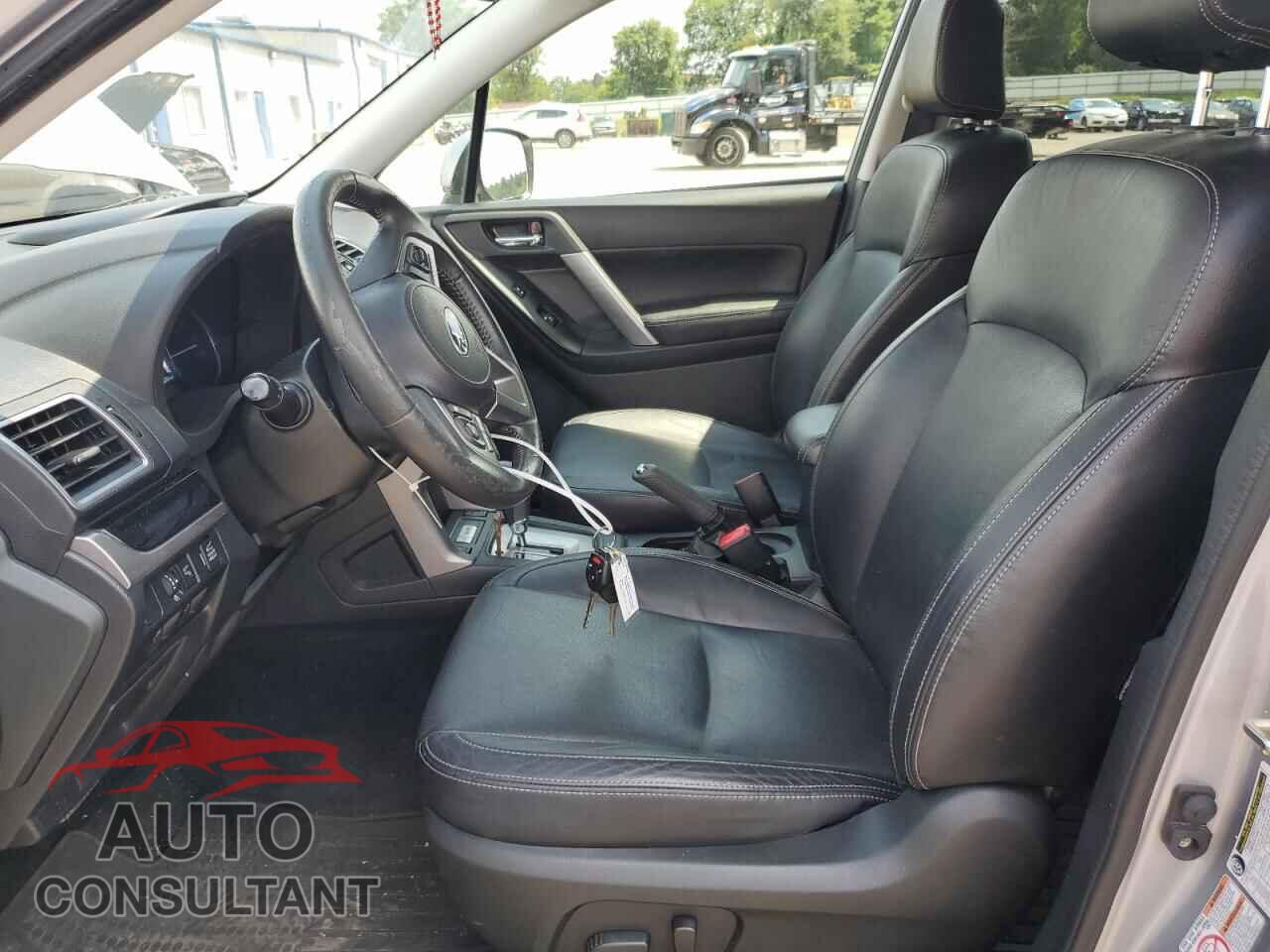 SUBARU FORESTER 2017 - JF2SJAJC8HH483580