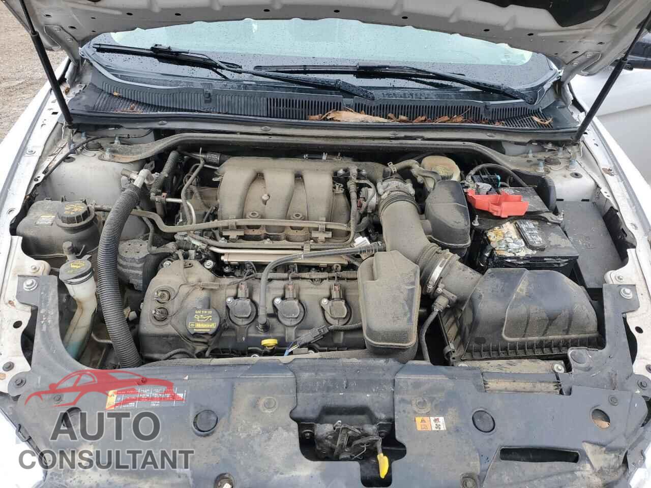 FORD TAURUS 2013 - 1FAHP2D89DG171584