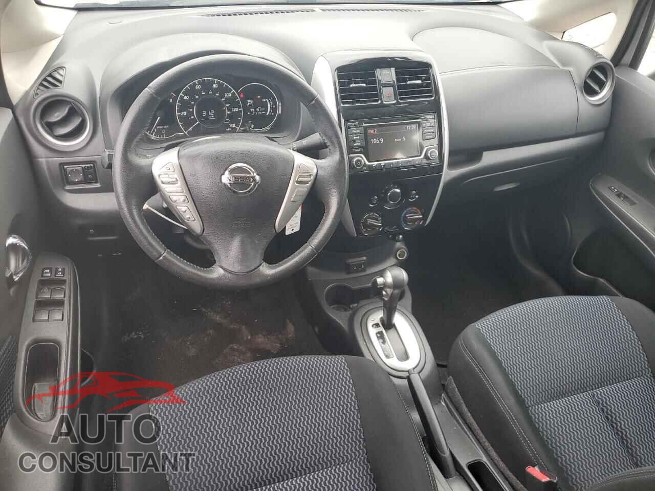 NISSAN VERSA 2017 - 3N1CE2CP2HL360889