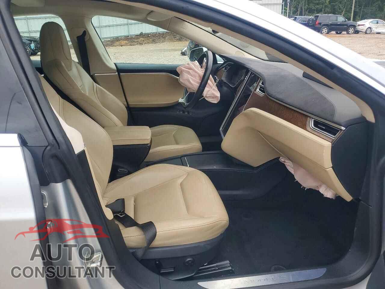 TESLA MODEL S 2016 - 5YJSA1E2XGF159769