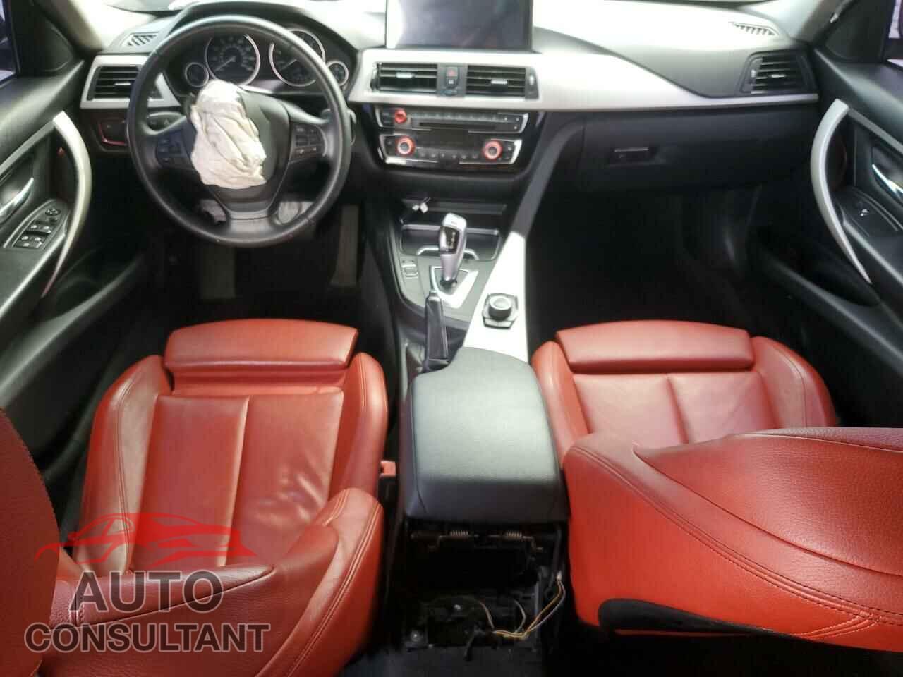 BMW 3 SERIES 2016 - WBA8E5G51GNU19102