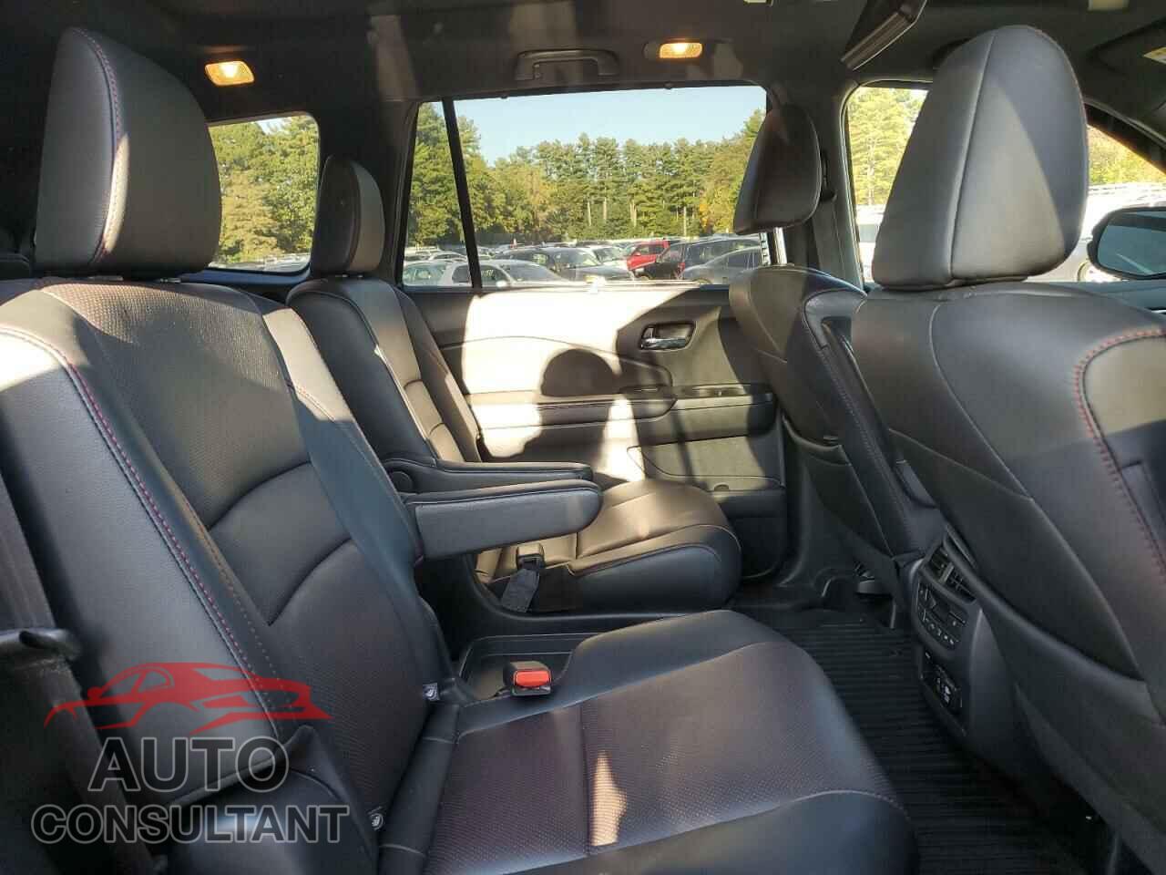 HONDA PILOT 2020 - 5FNYF6H77LB007135