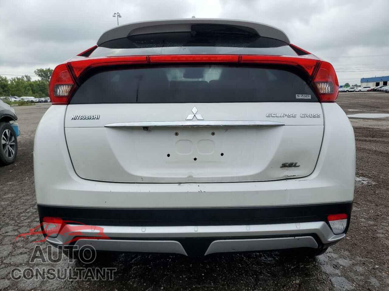 MITSUBISHI ECLIPSE 2018 - JA4AT5AA9JZ042609