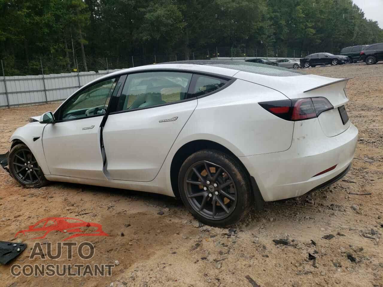 TESLA MODEL 3 2023 - 5YJ3E1EA3PF569085