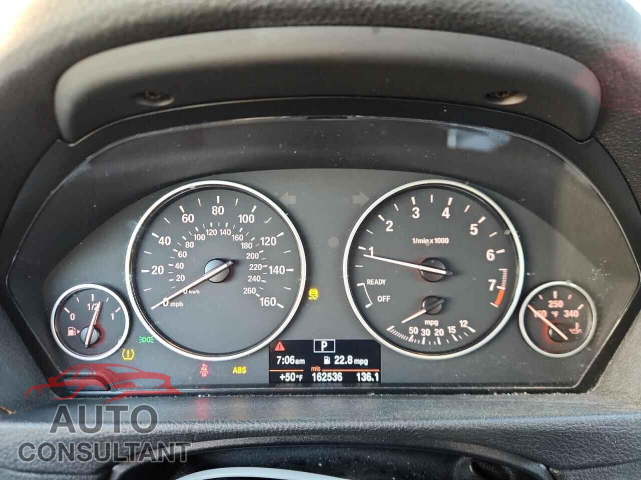 BMW 3 SERIES 2013 - WBA3B3C56DF533082