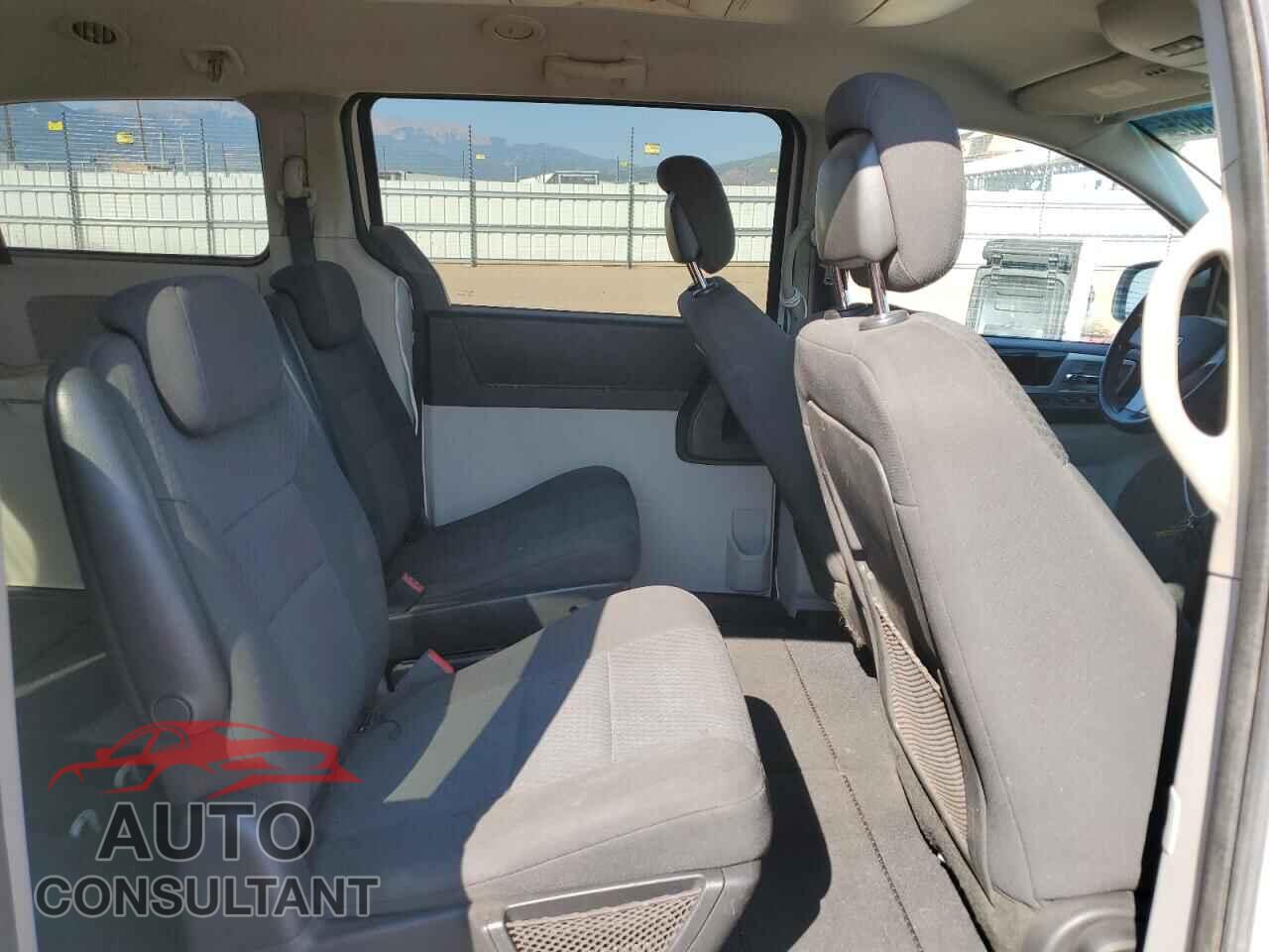 DODGE CARAVAN 2010 - 2D4RN5D12AR317524