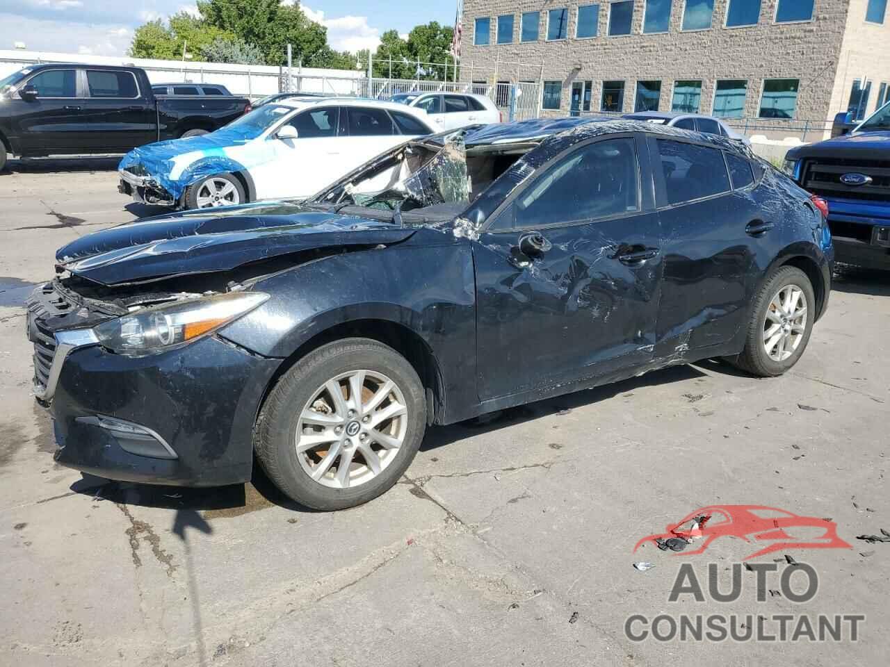 MAZDA 3 2018 - 3MZBN1K73JM222165