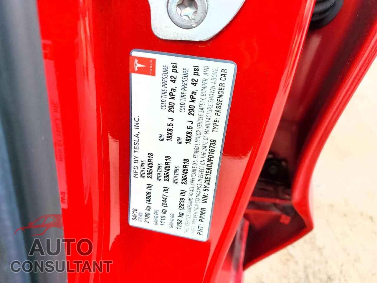 TESLA MODEL 3 2018 - 5YJ3E1EA0JF016739