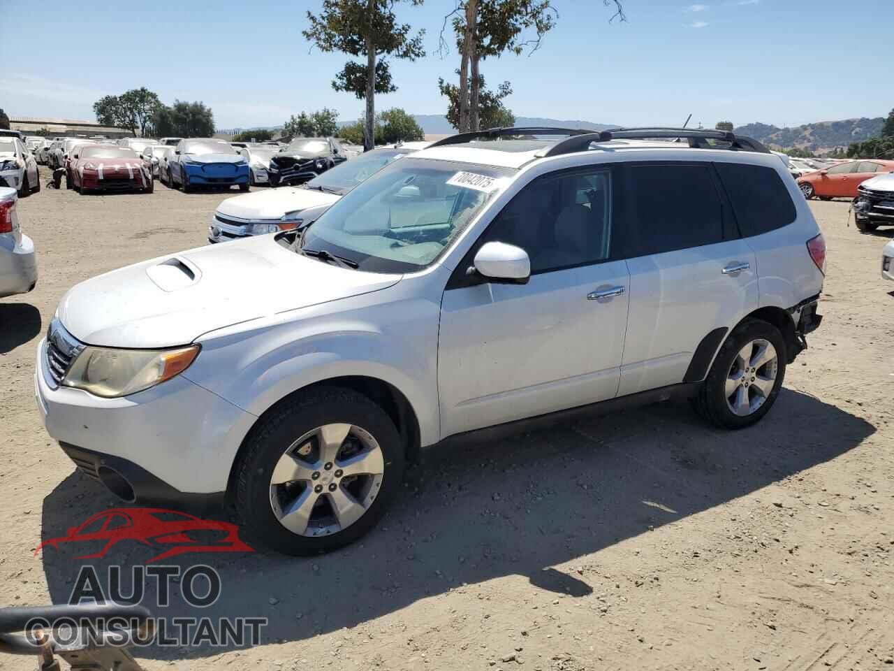 SUBARU FORESTER 2009 - JF2SH66689H792172