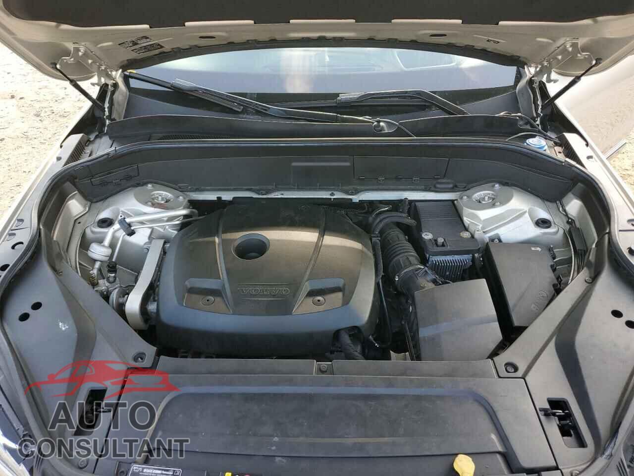 VOLVO XC90 2017 - YV4A22PL4H1175218
