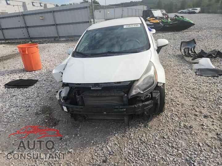 KIA RIO 2015 - KNADM4A38F6502103