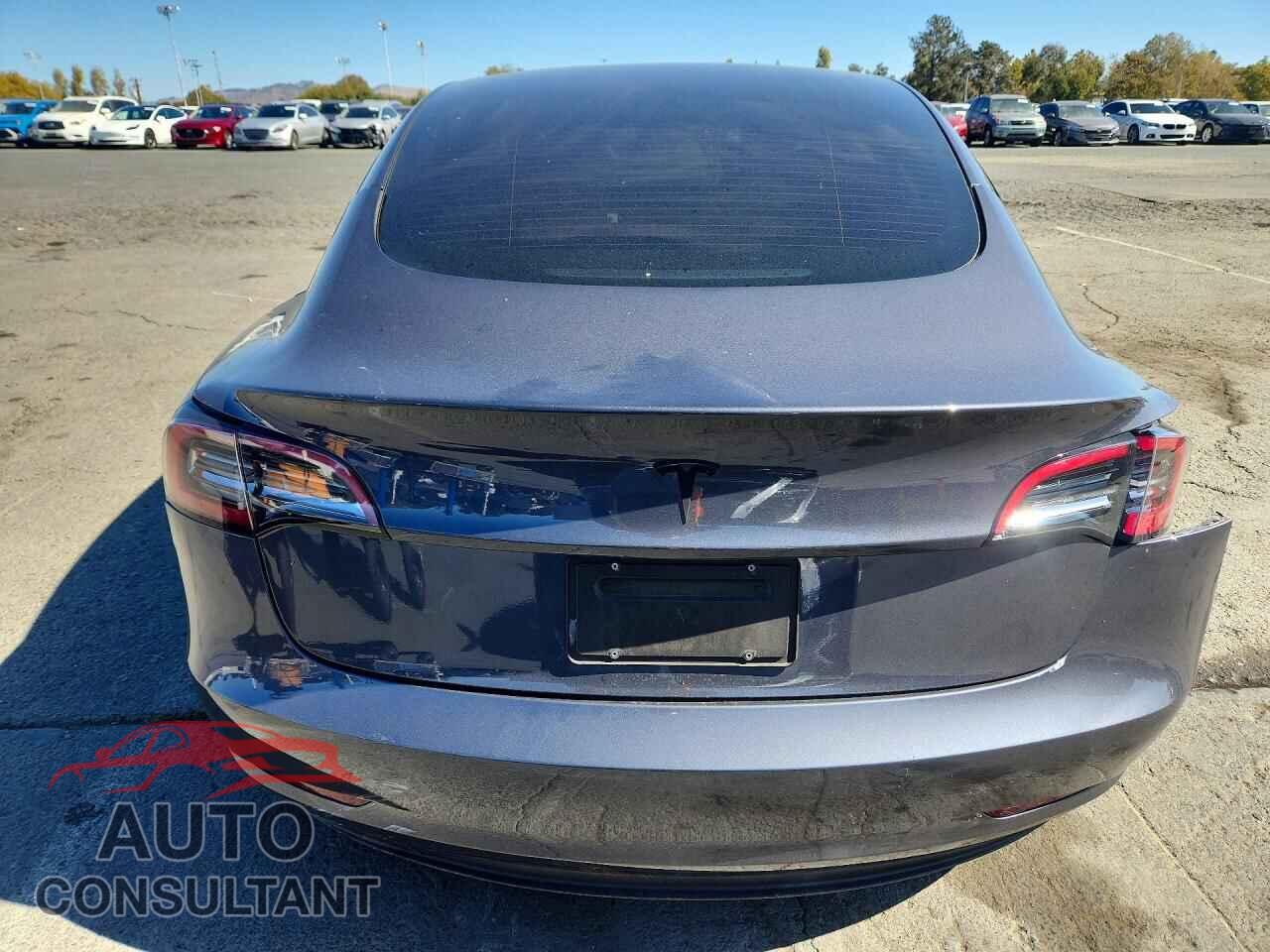 TESLA MODEL 3 2023 - 5YJ3E1EA8PF645819