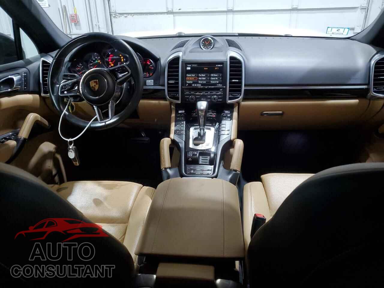 PORSCHE CAYENNE 2015 - WP1AF2A24FLA34902