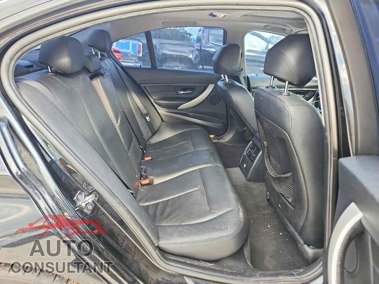 BMW 3 SERIES 2012 - WBA3A5C56CF340461