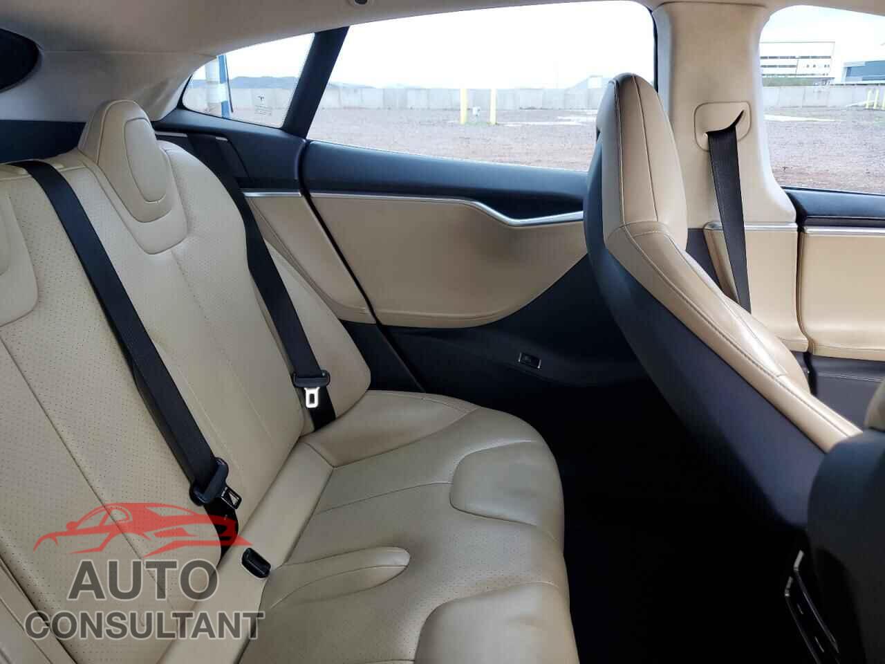 TESLA MODEL S 2012 - 5YJSA1DN8CFS00339