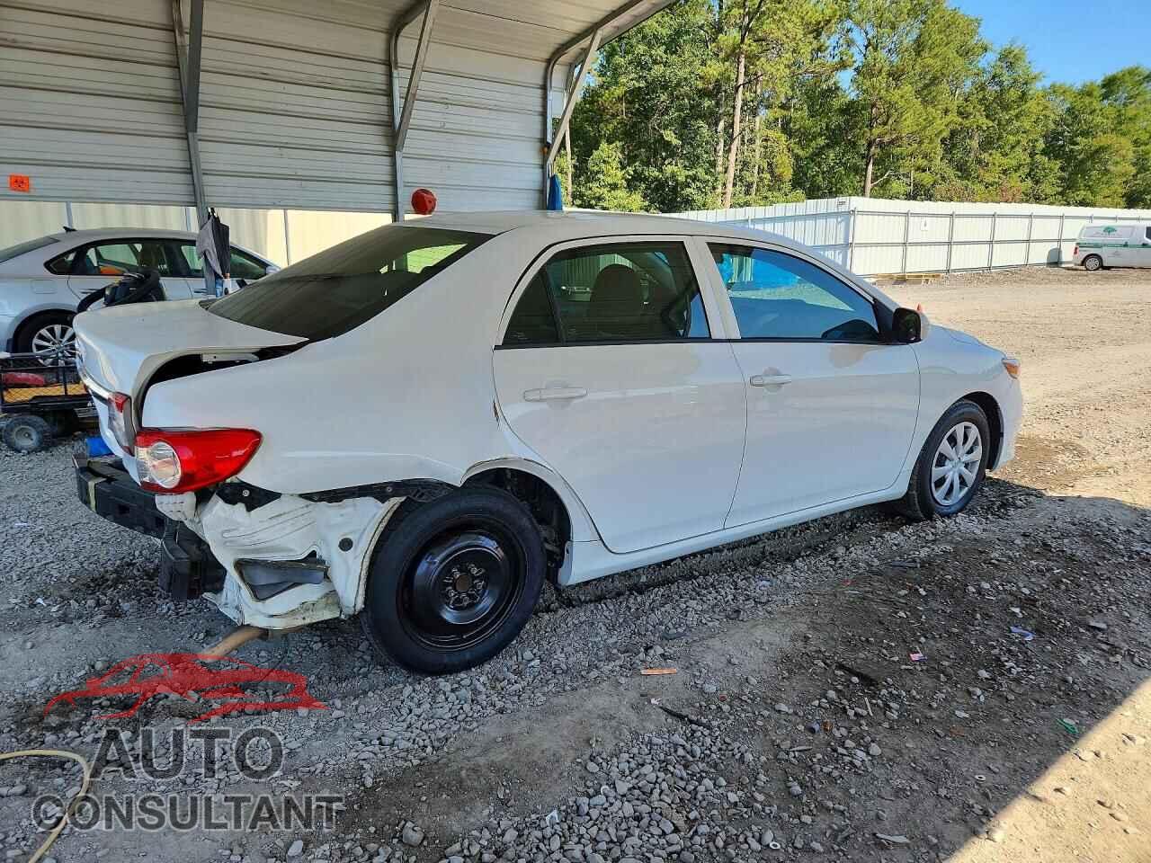 TOYOTA COROLLA 2013 - 5YFBU4EEXDP151125
