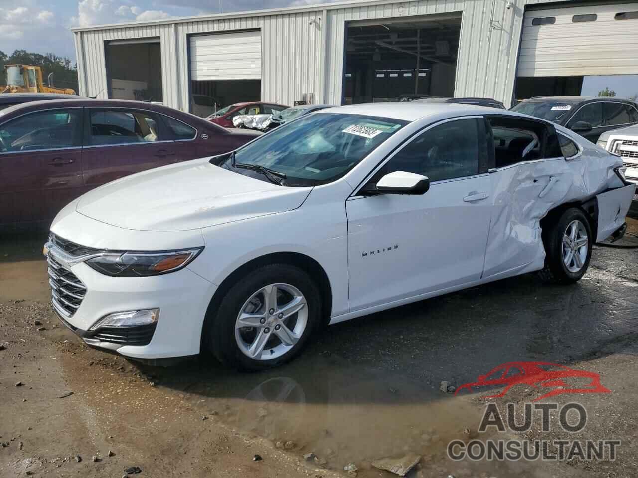 CHEVROLET MALIBU 2022 - 1G1ZB5ST4NF209387