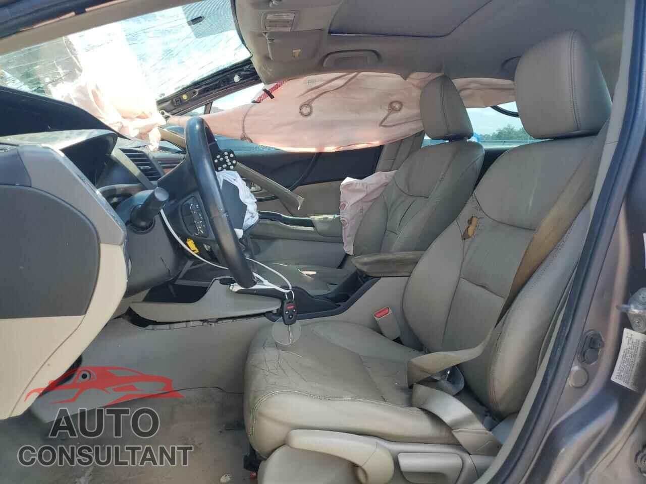 HONDA CIVIC 2012 - 2HGFB2F94CH526980