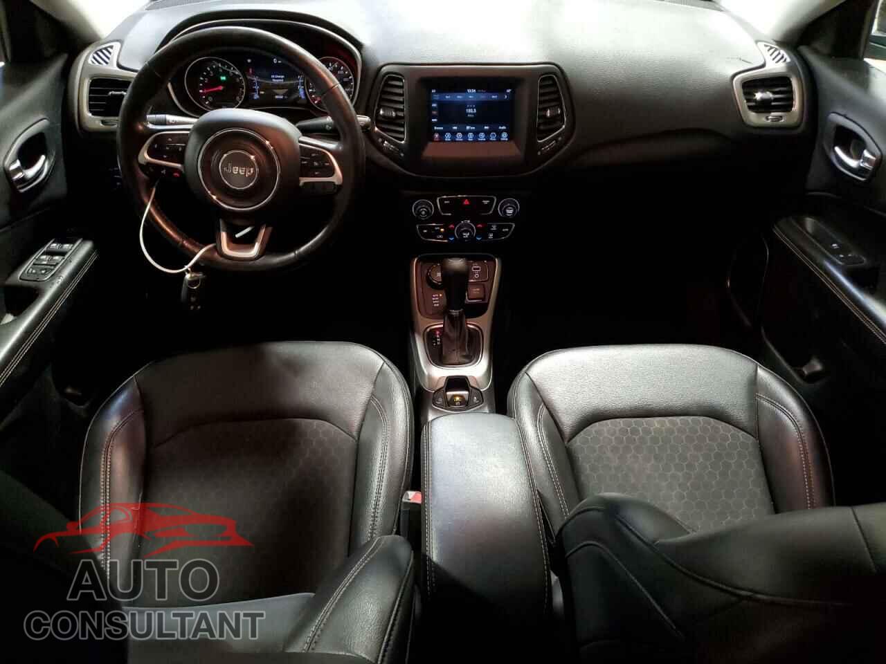 JEEP COMPASS 2019 - 3C4NJDBB4KT662260
