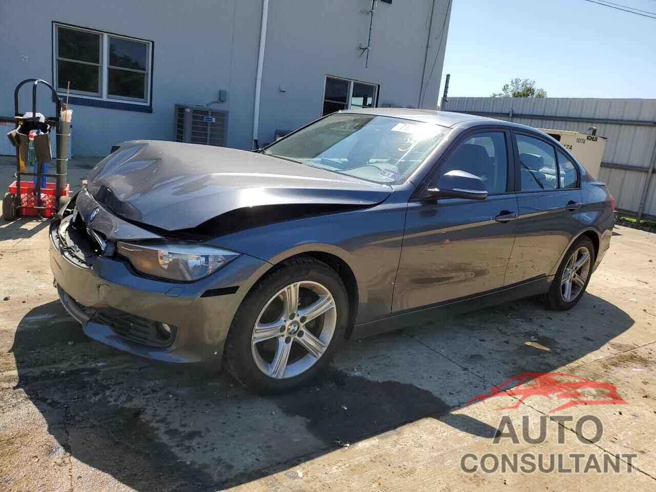 BMW 3 SERIES 2013 - WBA3B3C5XDF532744