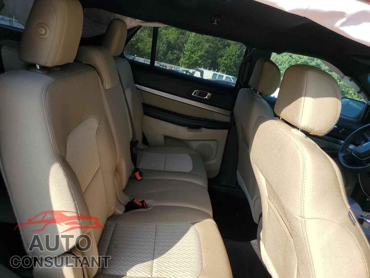 FORD EXPLORER 2017 - 1FM5K7B80HGA32232