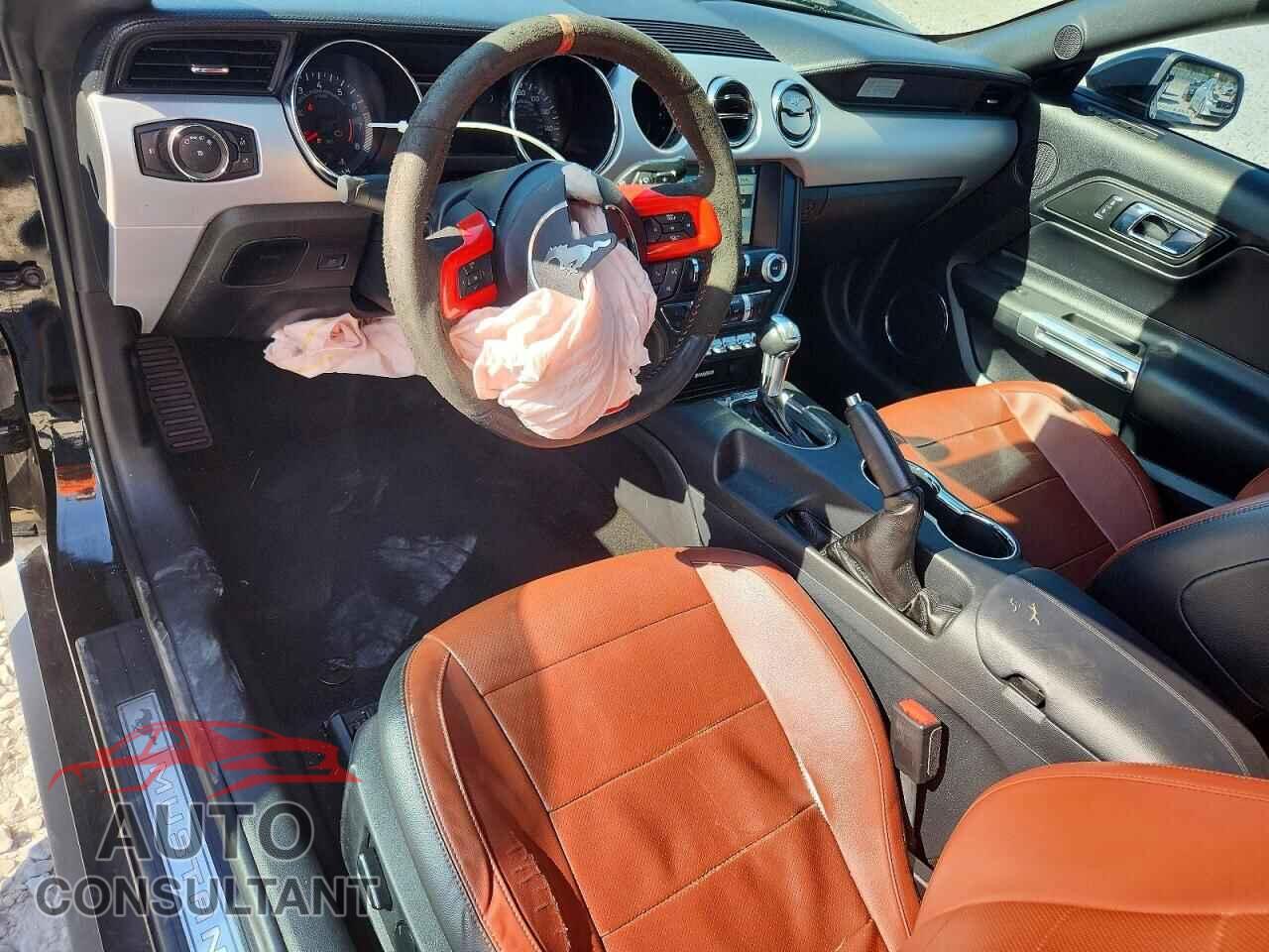 FORD MUSTANG 2017 - 1FA6P8TH0H5273059