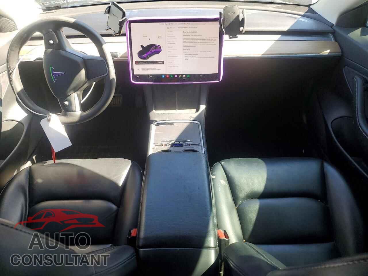 TESLA MODEL 3 2021 - 5YJ3E1EA1MF877707
