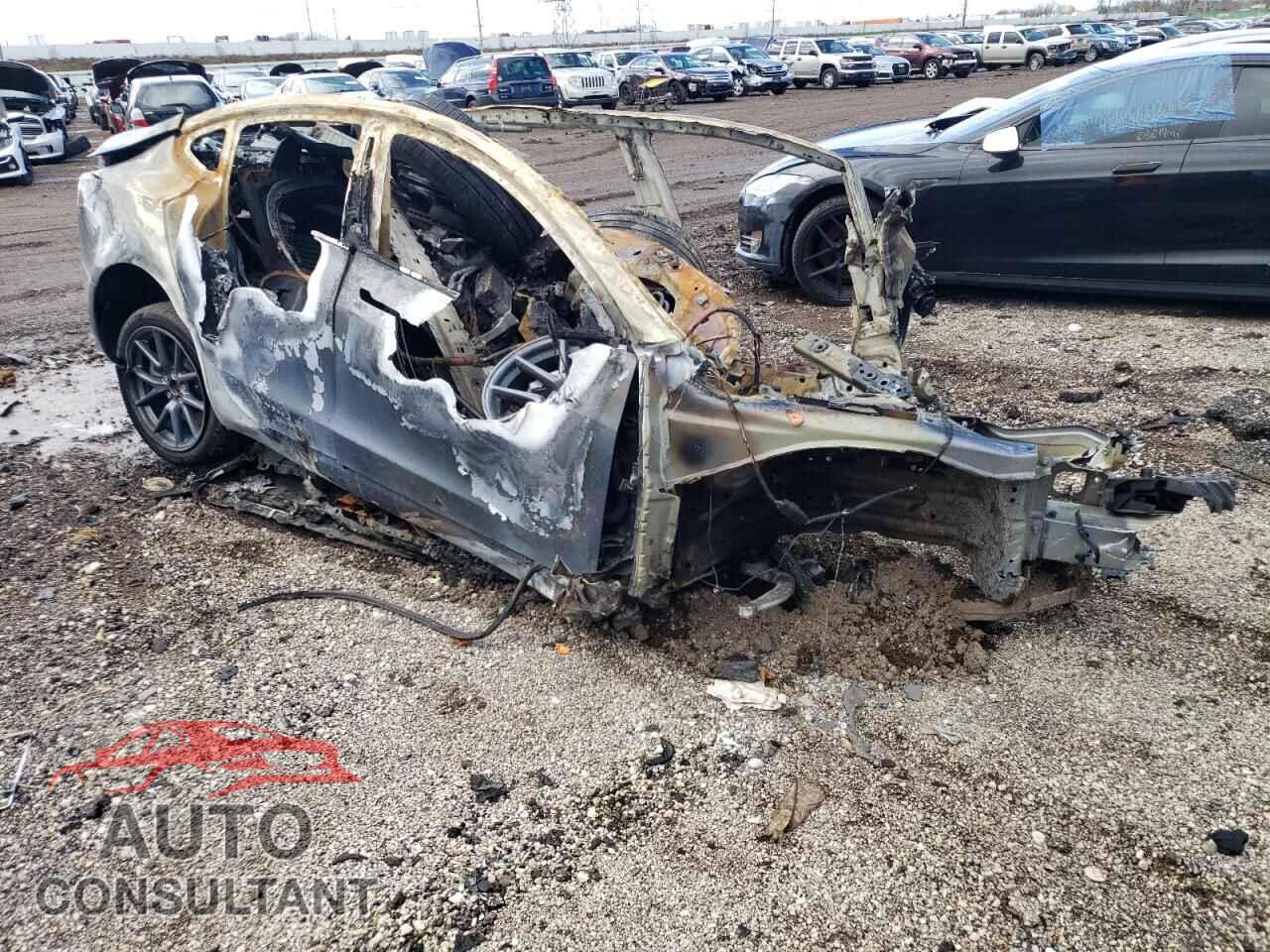 TESLA MODEL 3 2022 - 5YJ3E1EB3NF254096