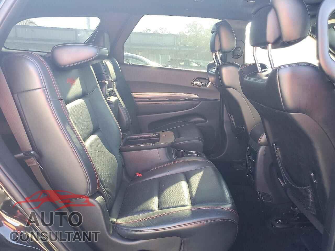 DODGE DURANGO 2015 - 1C4SDJCT7FC881070