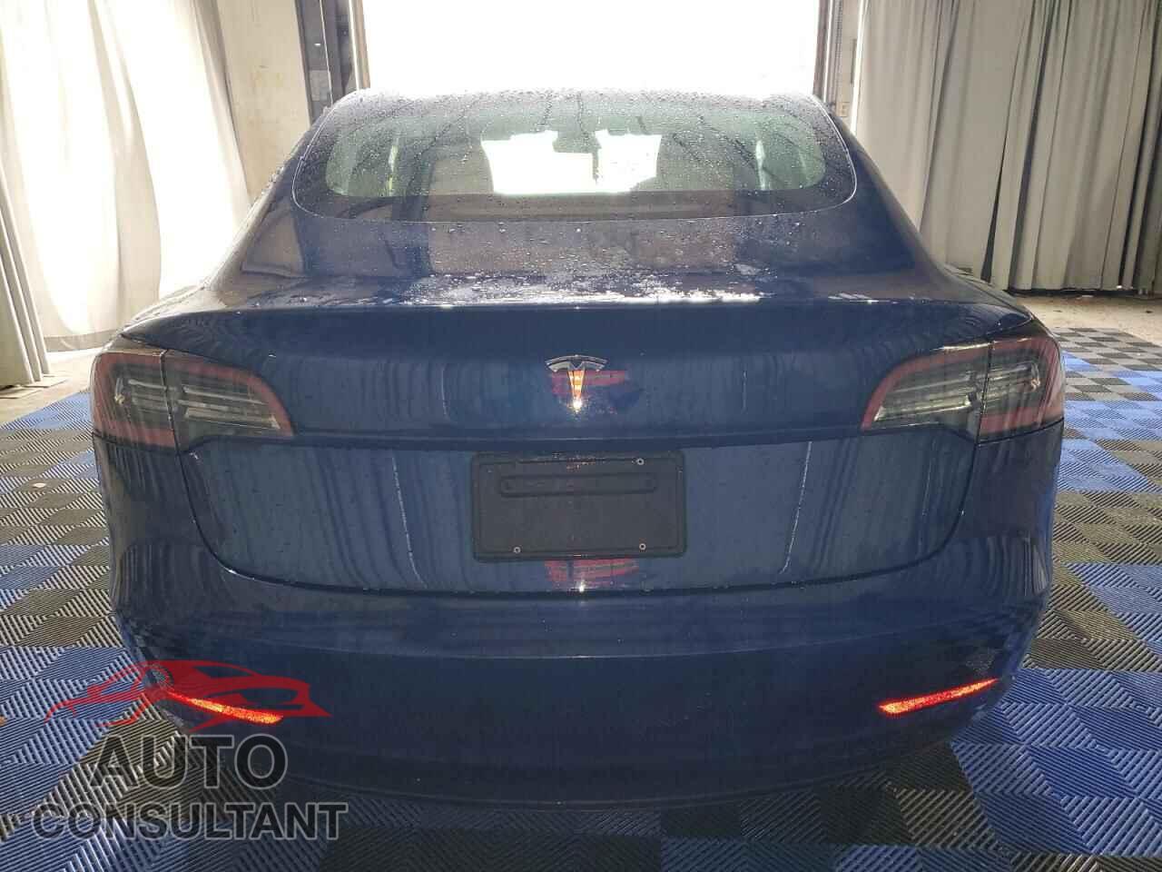 TESLA MODEL 3 2022 - 5YJ3E1EA6NF303797