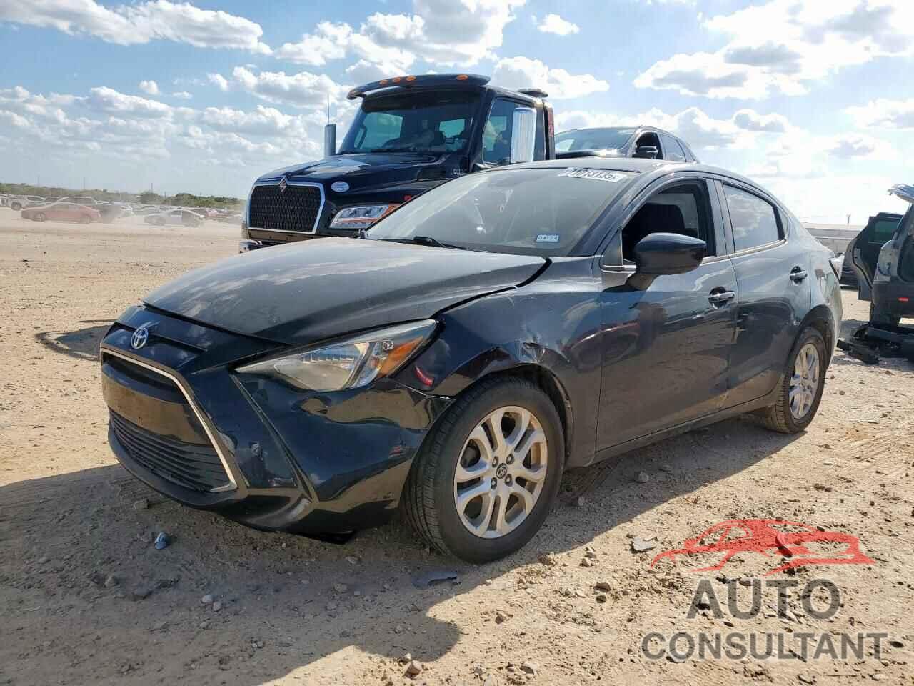 TOYOTA YARIS 2017 - 3MYDLBYV0HY172777